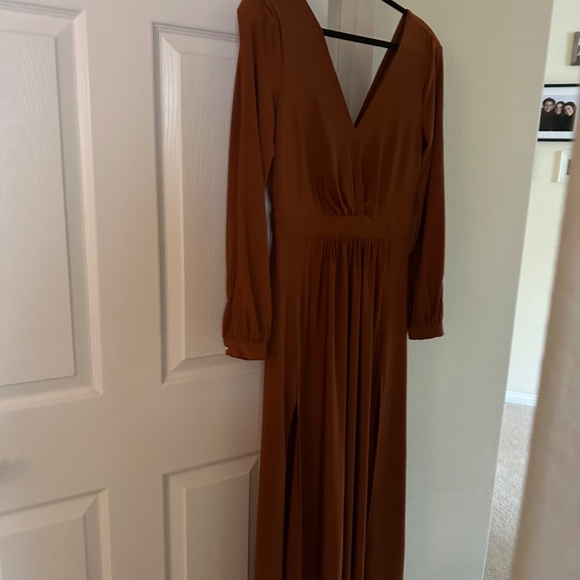 Dress - Picture 2 of 5